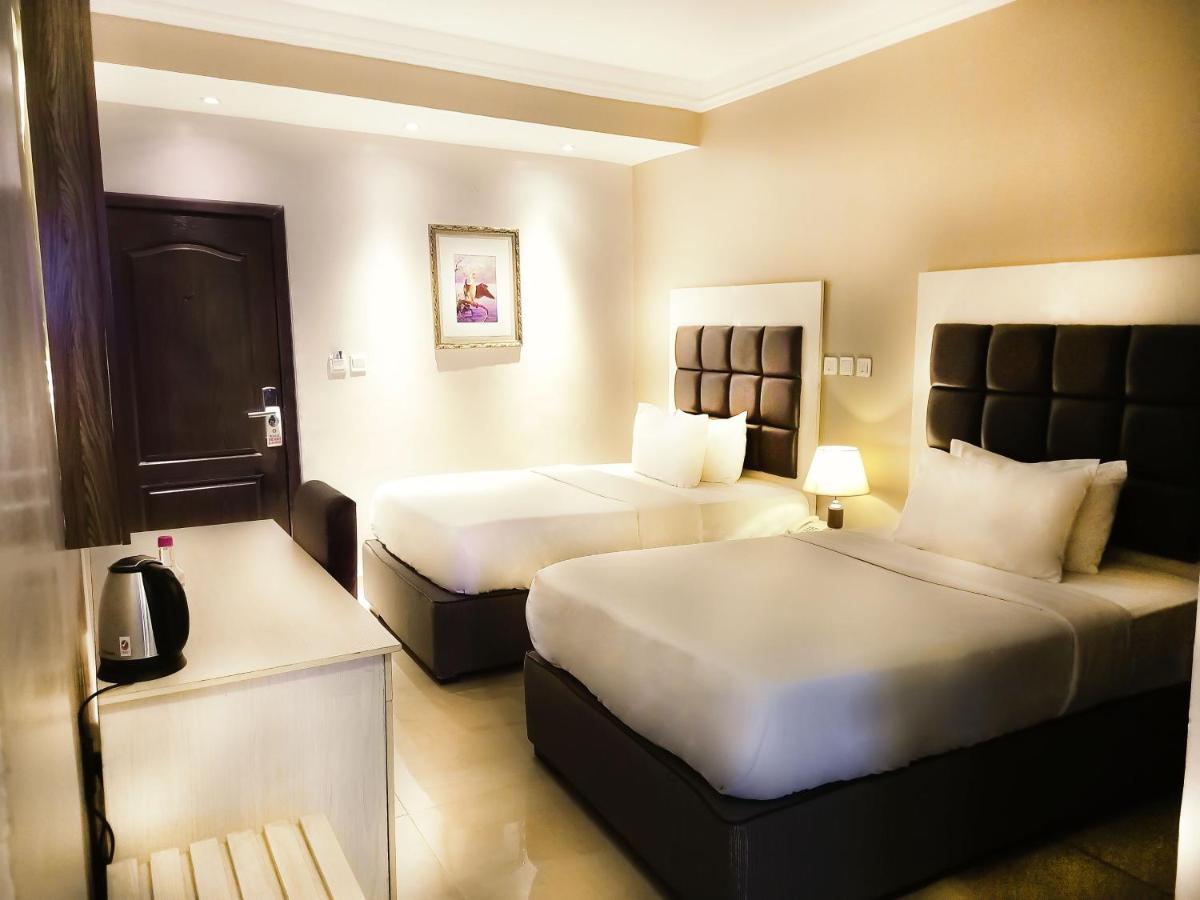 Swiss International Beland Hotel オウェリ エクステリア 写真